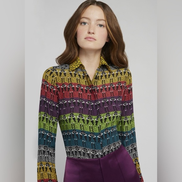 New! Alice + Olivia Willa Rainbow Stace Face 100% Silk Blouse 💜 💛 XS - Picture 7 of 16